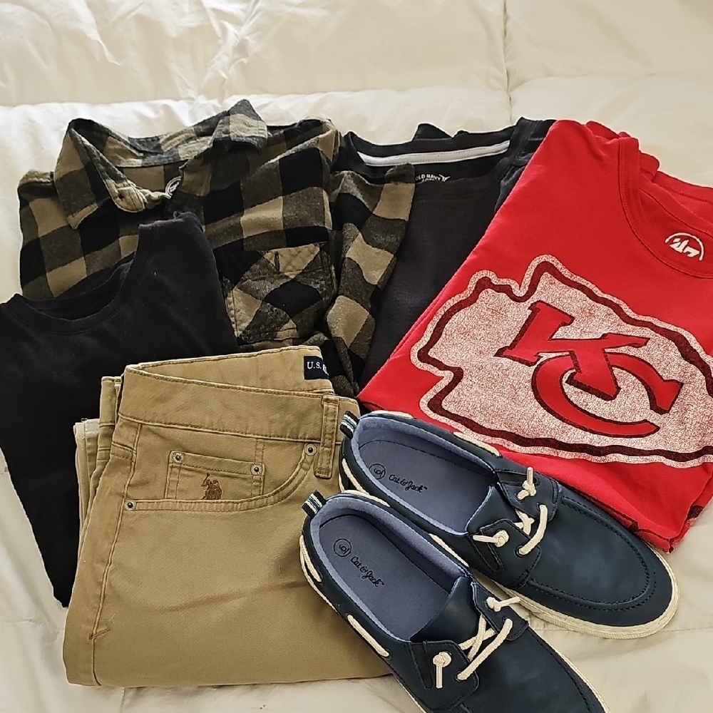 Husky Boys Bundle